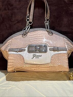 !!VINTAGE!!Guess Pink Croc-Embossed Dome Satchel with Silver Hardware